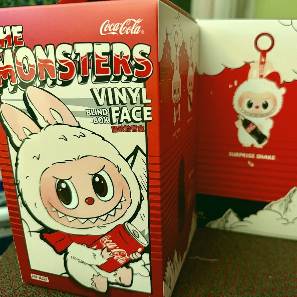 POP MART Labubu x Coca-Cola Surprise Shake Holding Bottle Confirmed NWT Auth